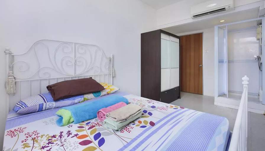 Roomy's room