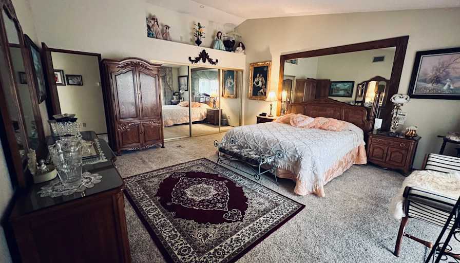 Estelle's room