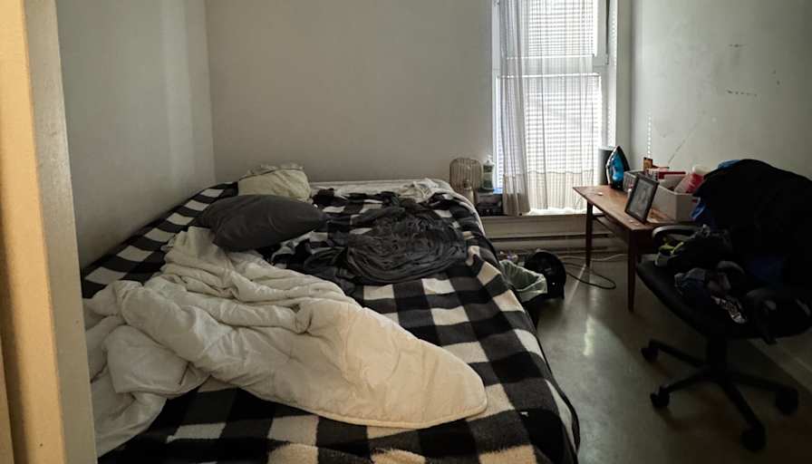 Viridiana's room