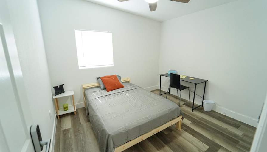 PadSplit's room