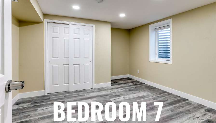 HomeCrew's room