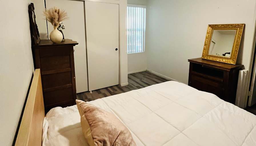 claudia's room