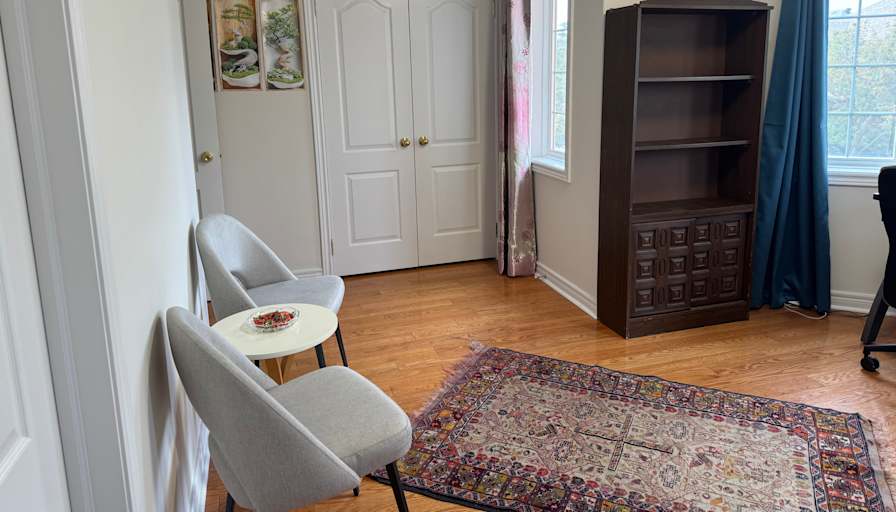 Fatemeh's room