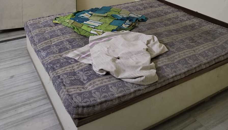 Kundan Kumar's room
