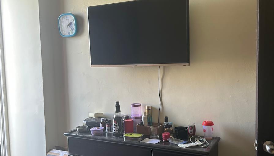 Sunit's room