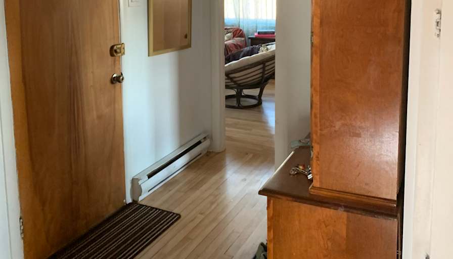 Taylor Smith's room