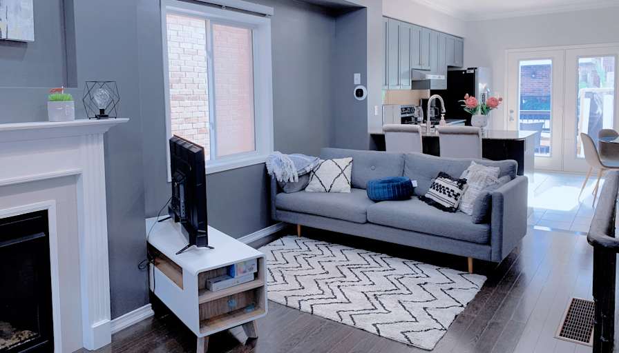Simone's room