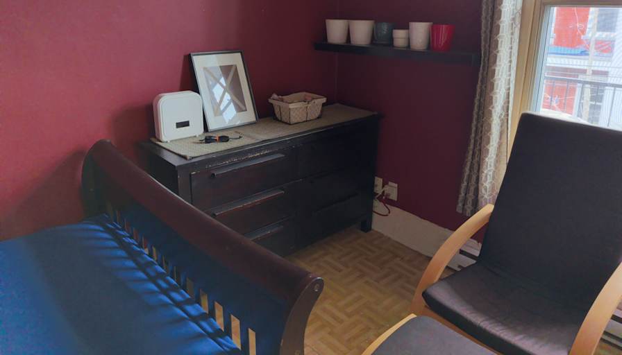 Robert St-Martin's room