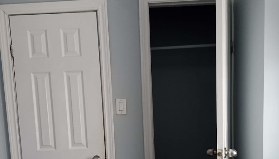 Lin's room