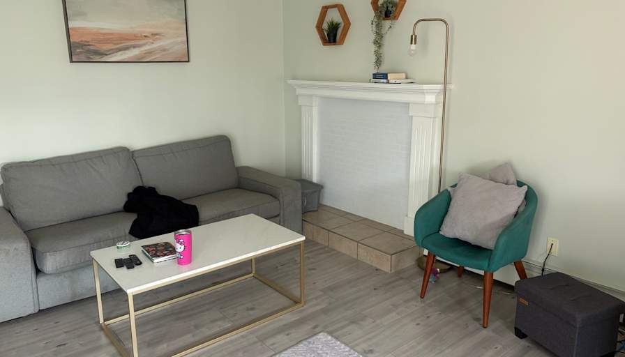 Stephanie's room