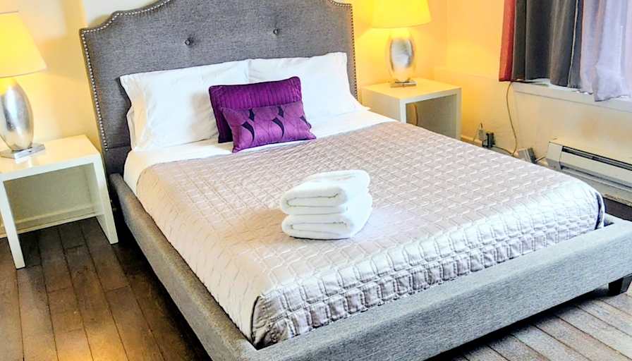 Laure's room