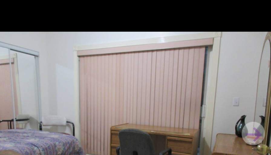 Rey's room