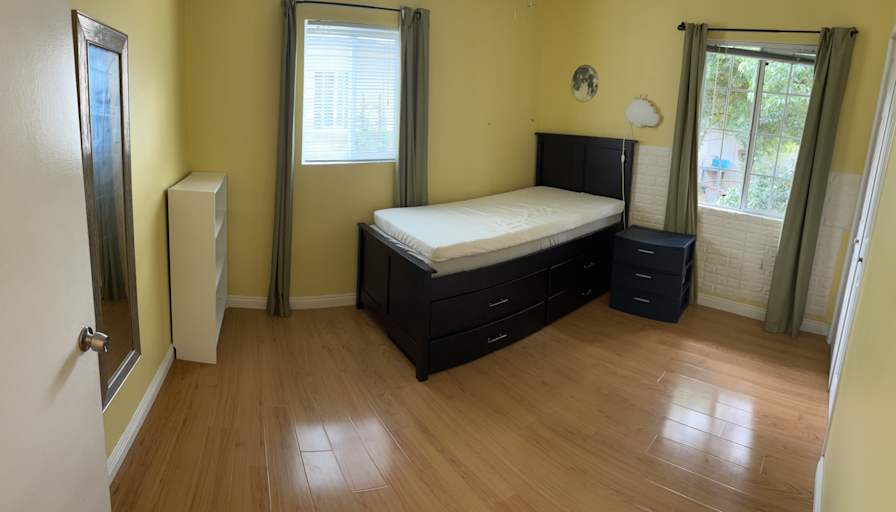 danny's room