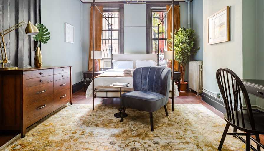 Sam June's room