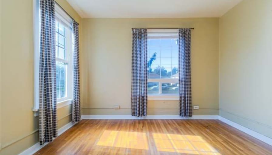 Hannah's room