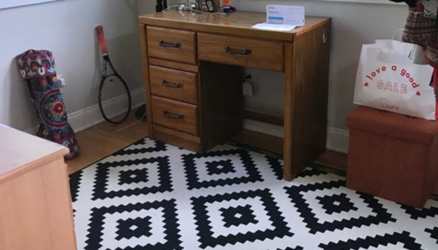 jeanette's room