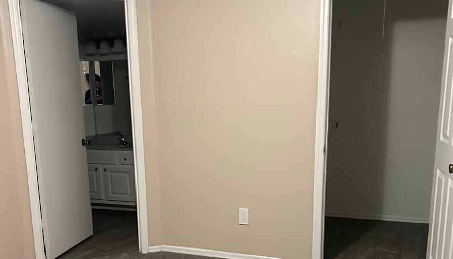 Antoine's room