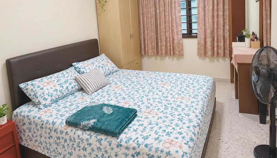 Subhi's room