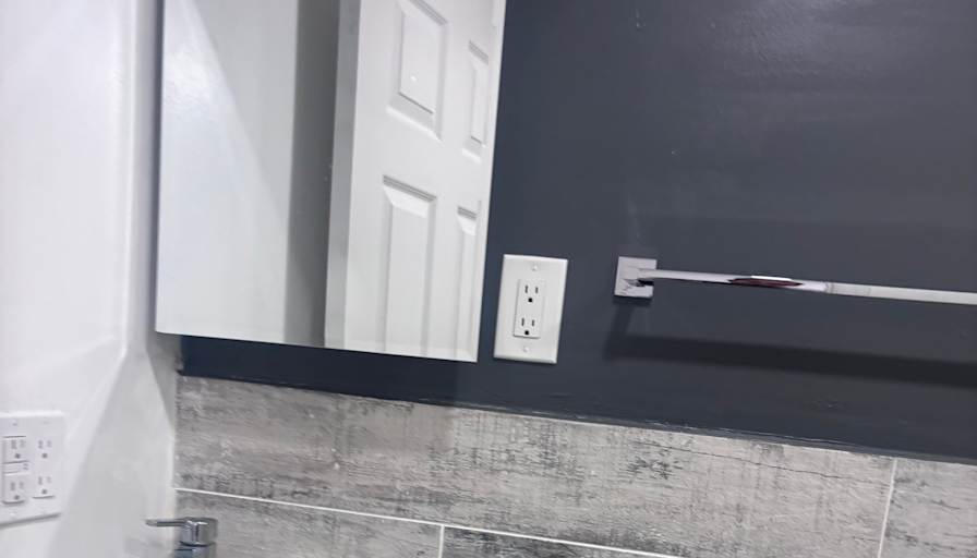 HIEU's room