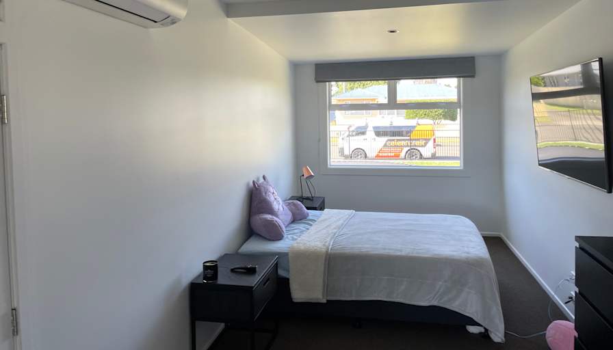 Diaan Coleske's room