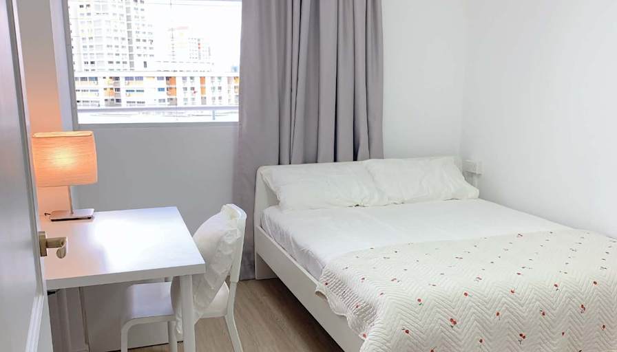 BY's room