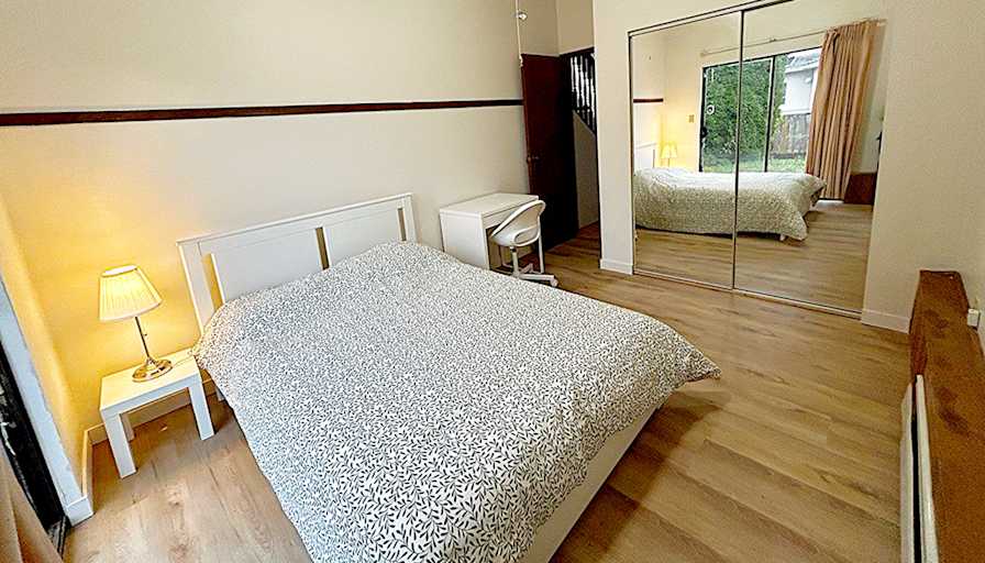 Shahram's room