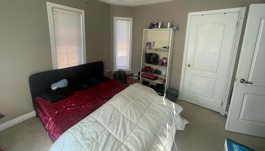 Rahkin Kassam's room