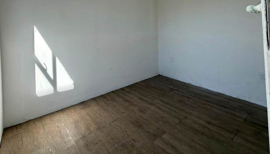 Donovan's room