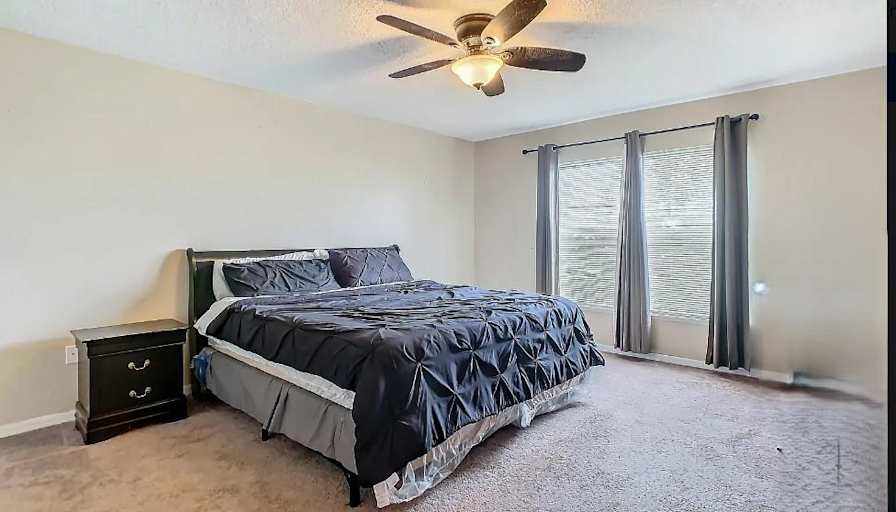 PadSplit's room