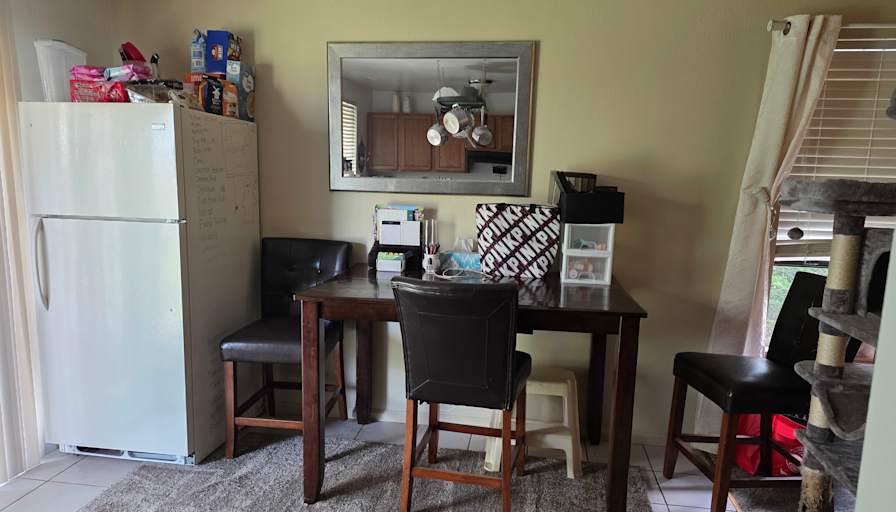 Cynthia May's room