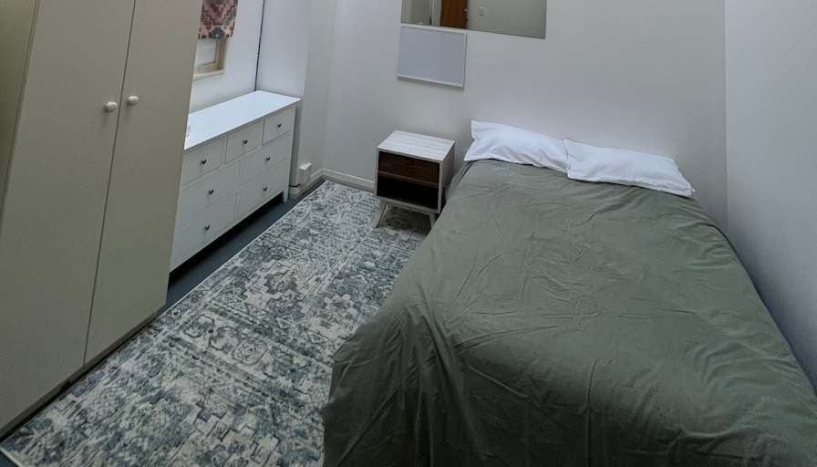 Anna's room