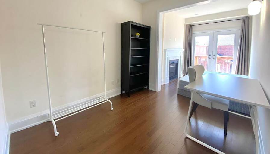 Jenny's room