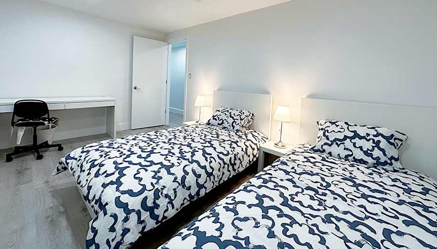 Shahram's room