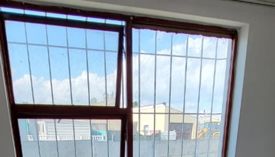 Property Rental's room