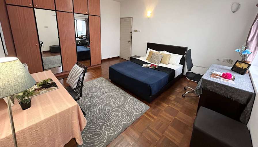 VVA EI's room