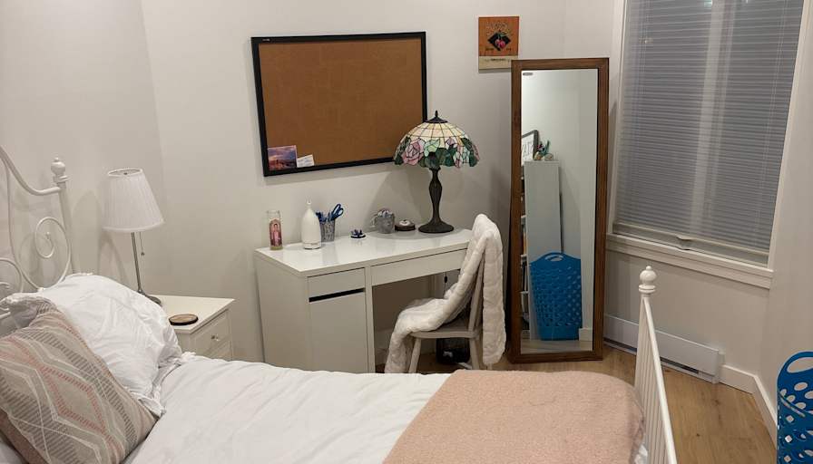 Leitha's room
