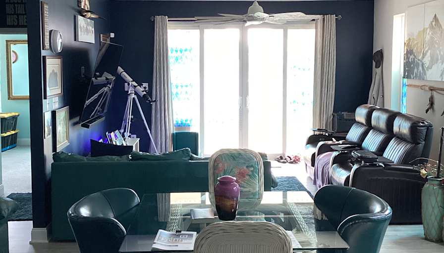 Dean Martin's room