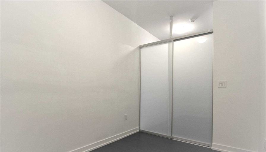 yoyo's room