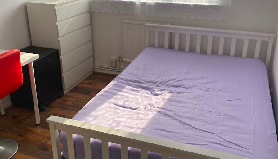 Pepe's room