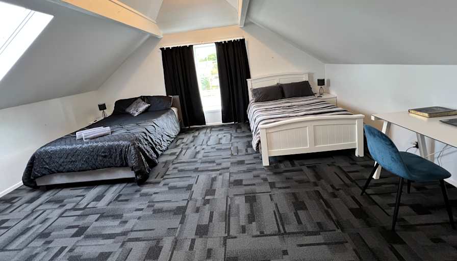 Elmer's room