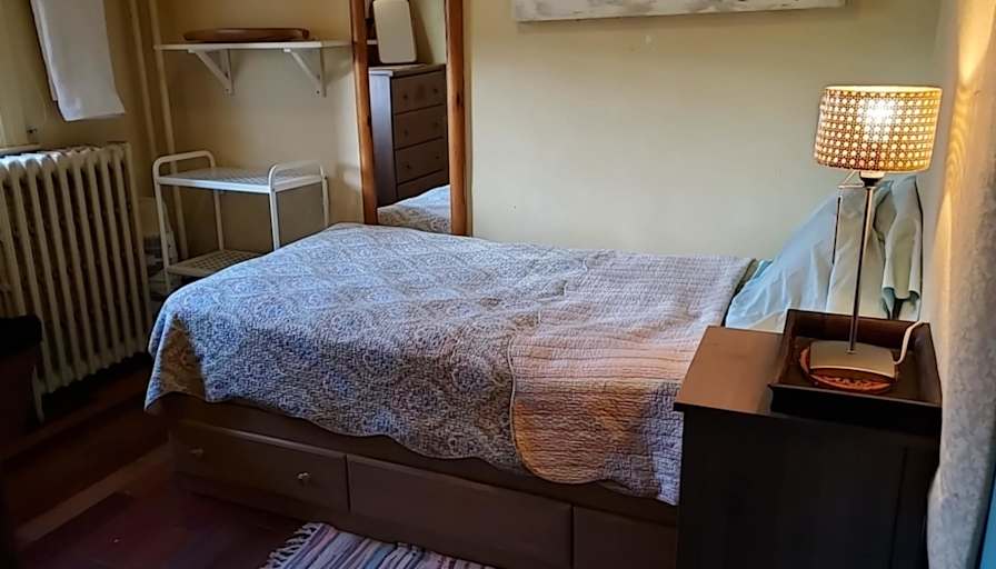 Janice's room