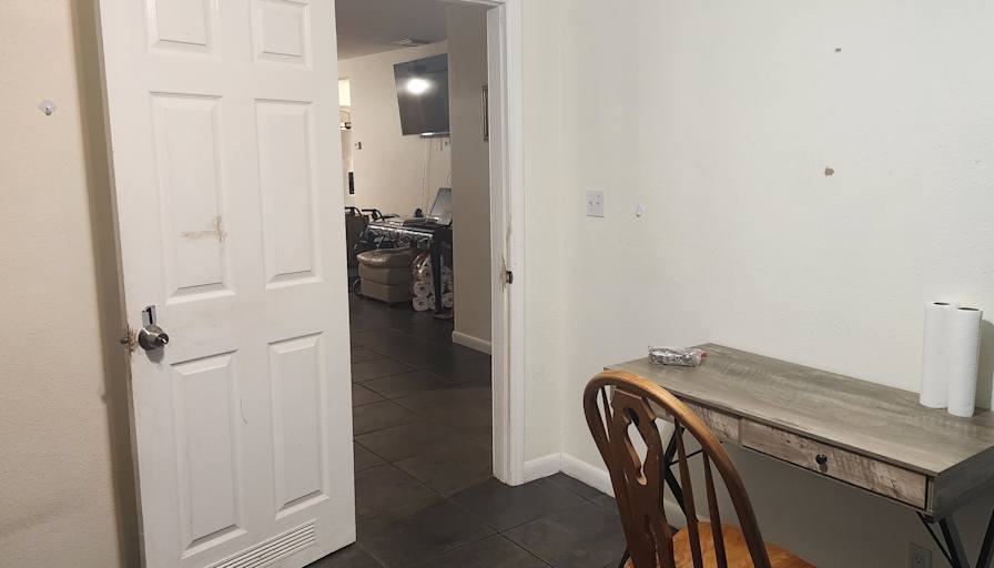 Ameer's room