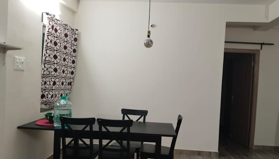 Arif's room