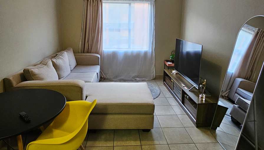 Snenhlanhla's room