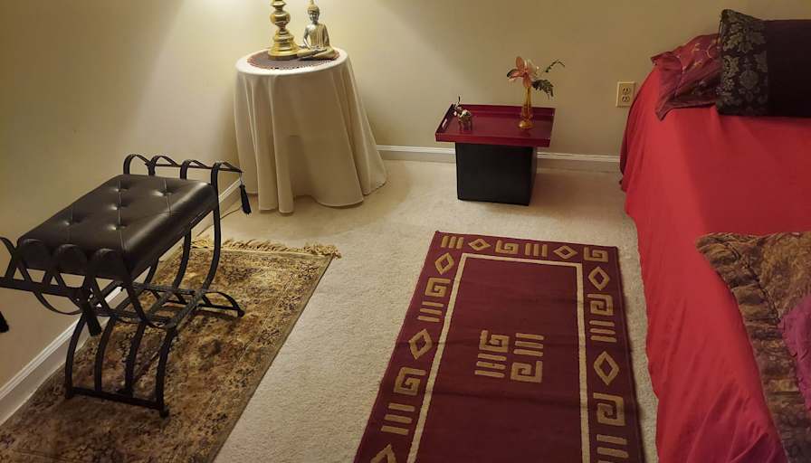Dolores's room