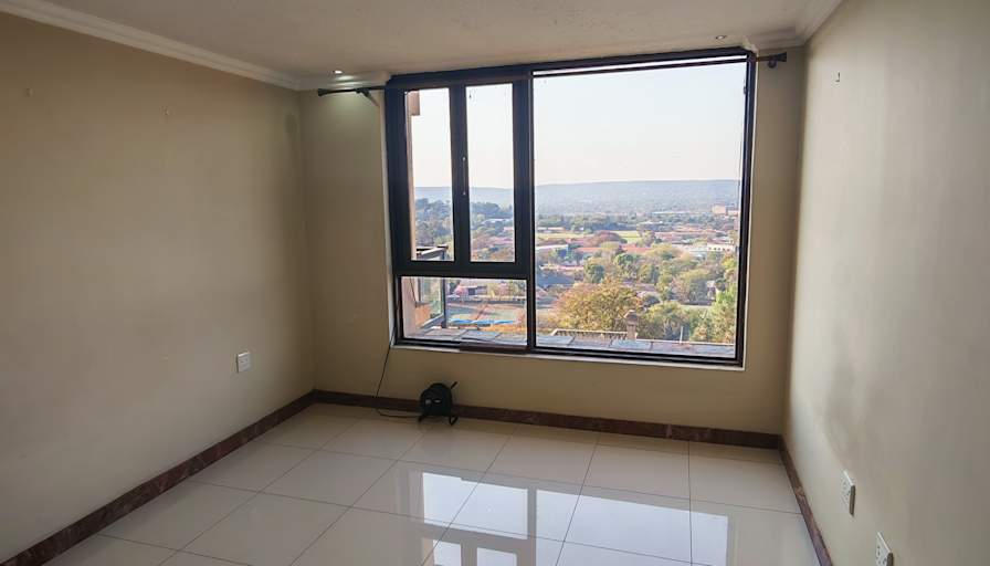 MS VINETTE JOOSTE's room