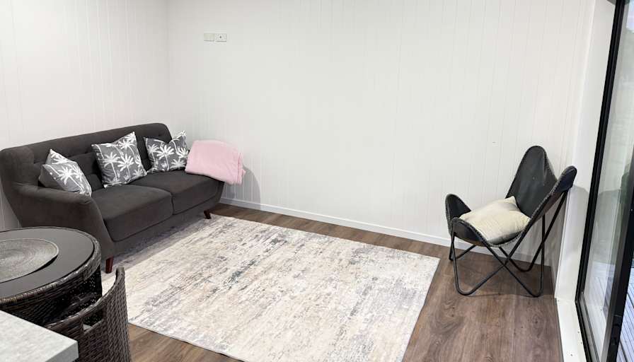 Karren Davenport's room