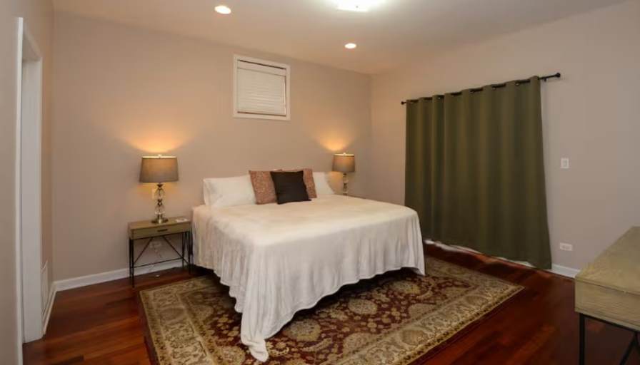 Ava's room
