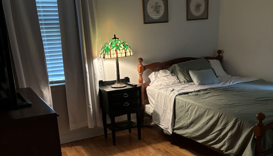 Pat's room