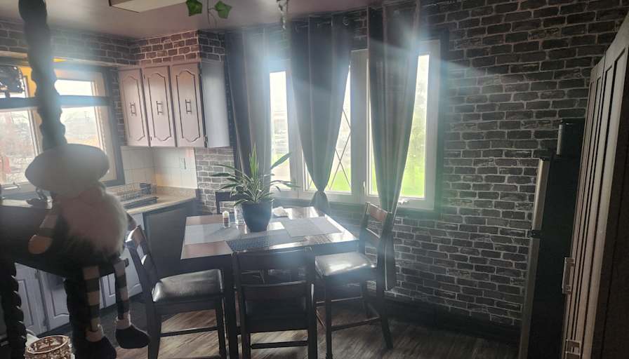 Chris's room
